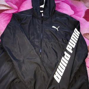 Puma windbreaker 🥶